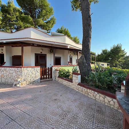 Villaggio Elisena Весте Екстериор снимка