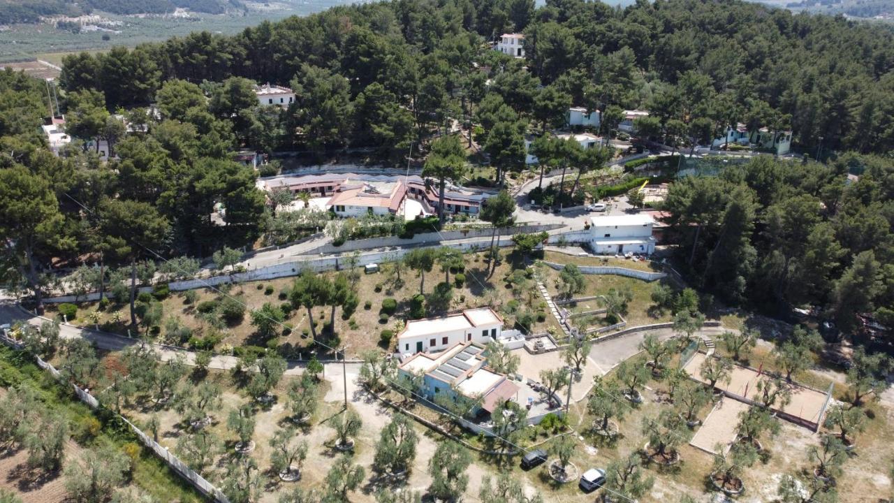 Villaggio Elisena Весте Екстериор снимка