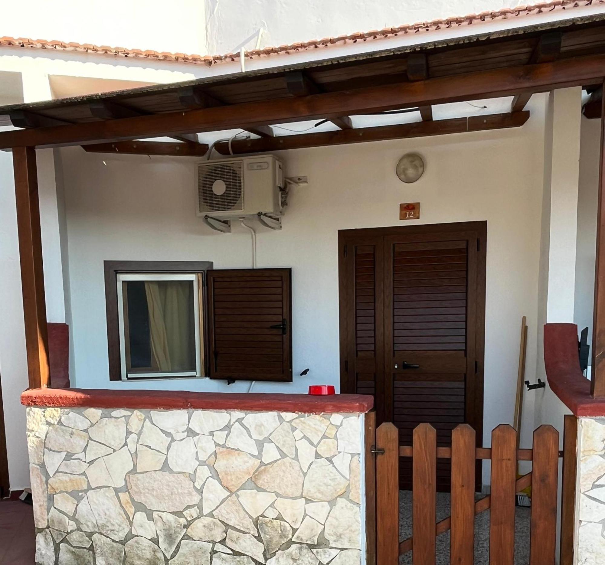 Villaggio Elisena Весте Екстериор снимка