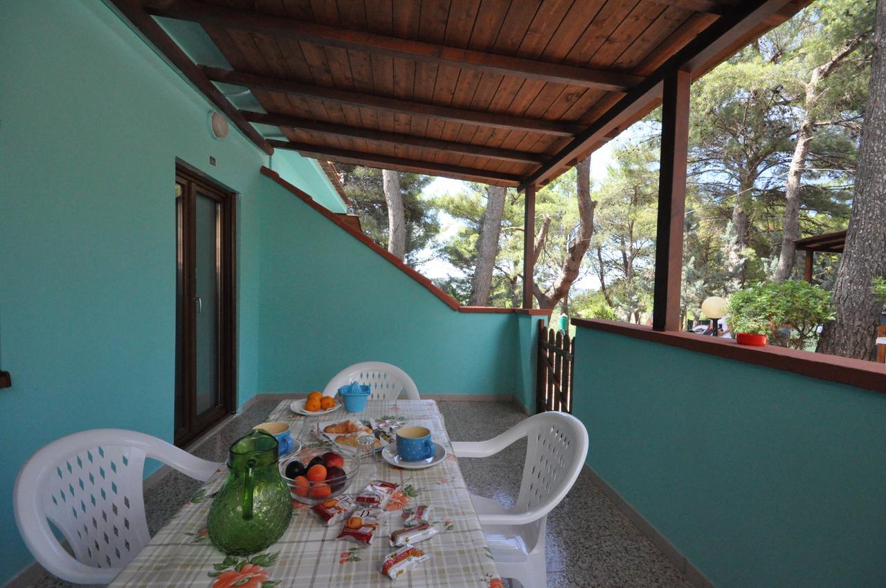 Villaggio Elisena Весте Екстериор снимка